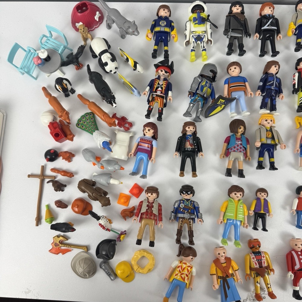 Huge Playmobil Lot 100+ Figures Animals Accessories Bulk Kids Toy Bundle - Picture 4 of 16